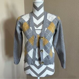Women’s gray/white/gold Argyle 2 piece cardigan set